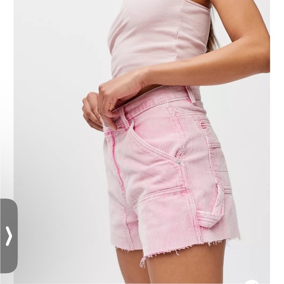 brand new urban outfitters Corduroy Cutoff
Carpenter Short pink 24” - Picture 3 of 4